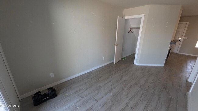 Building Photo - 860 N McQueen Rd