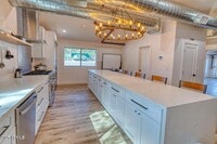 Building Photo - 858 E White Mountain Blvd