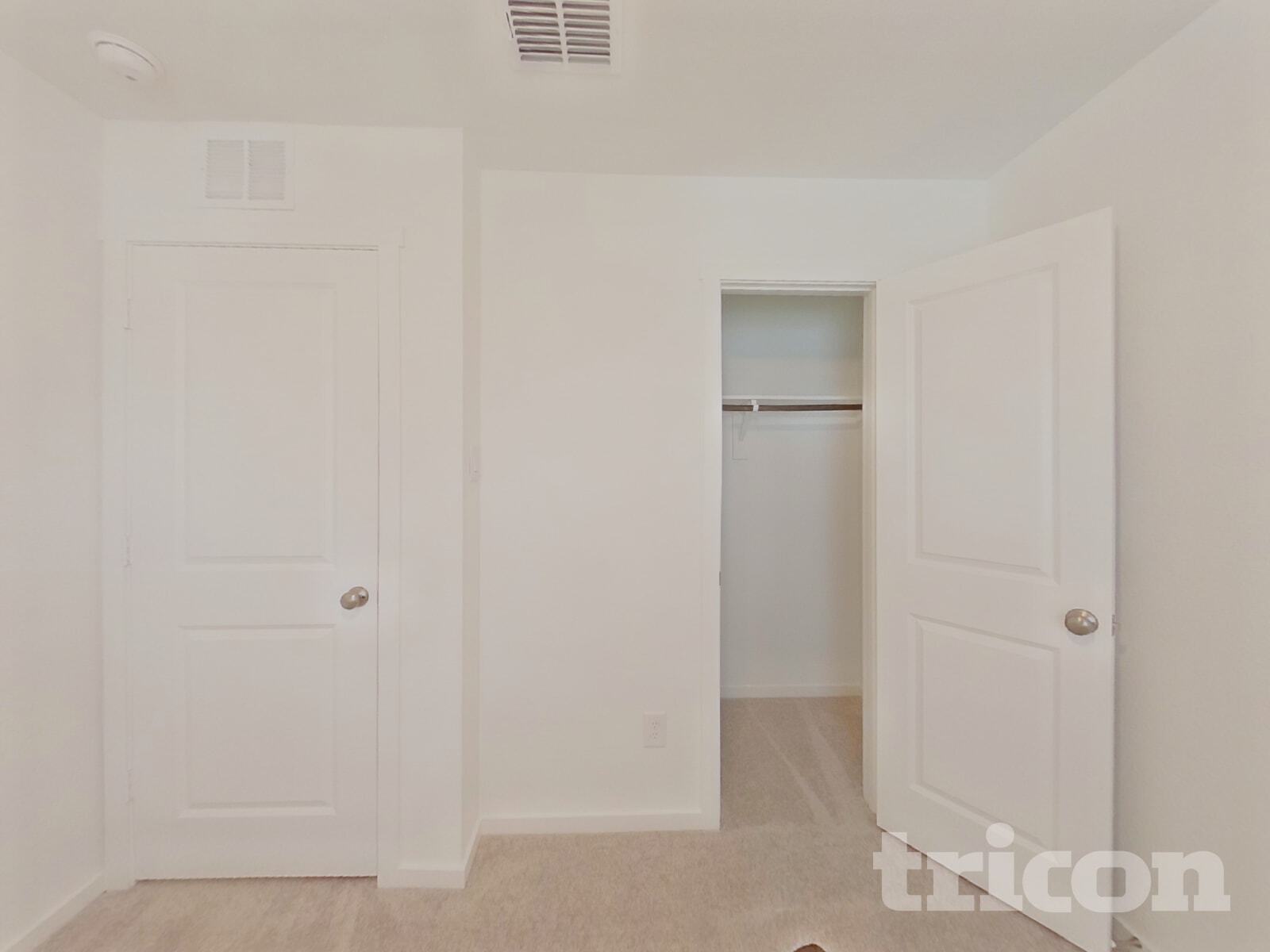Building Photo - 10712 Cowhide Ln