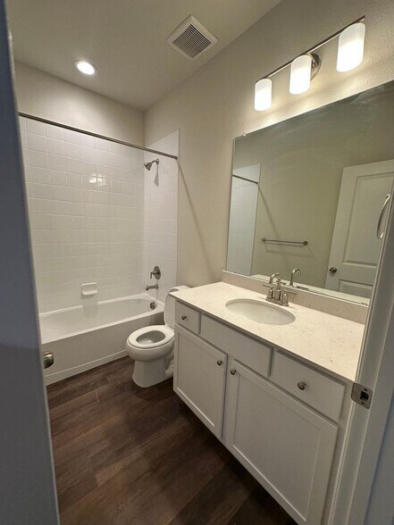 Building Photo - 274 Marlowe Dr