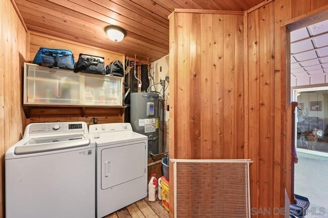 Building Photo - GORGEOUS 3/2.5 Bath Remodeled Home with Stunning Views in Alpine