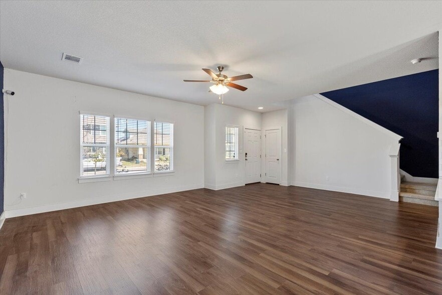 Building Photo - 210 Timber Brook Dr