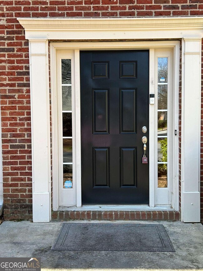 Building Photo - 607 Pecan Knoll Dr