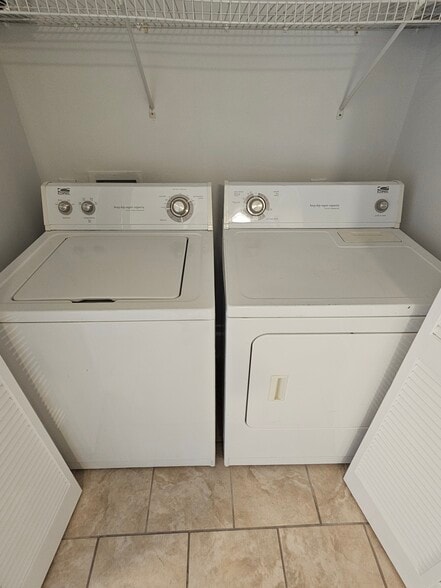 Building Photo - 1507 Military Cutoff Rd