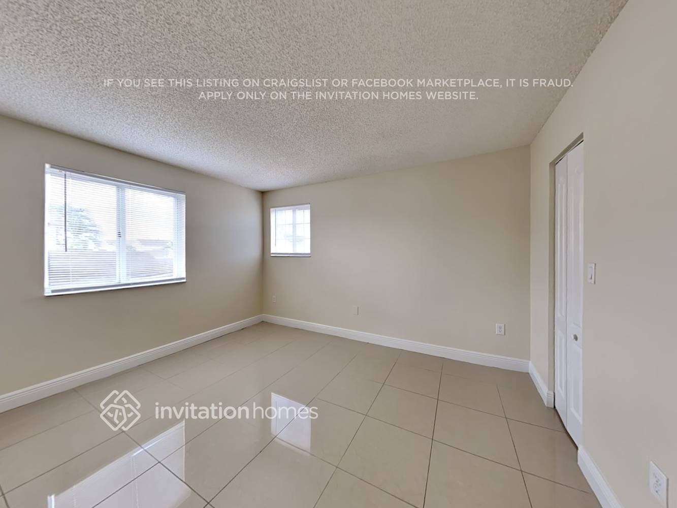 Building Photo - 16099 SW 138th Pl