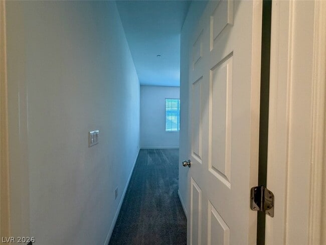 Building Photo - 20 Barbara Ln