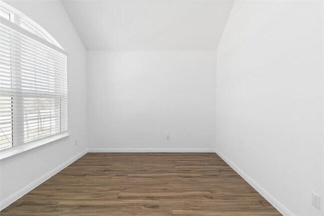 Building Photo - 158 Coronella Dr