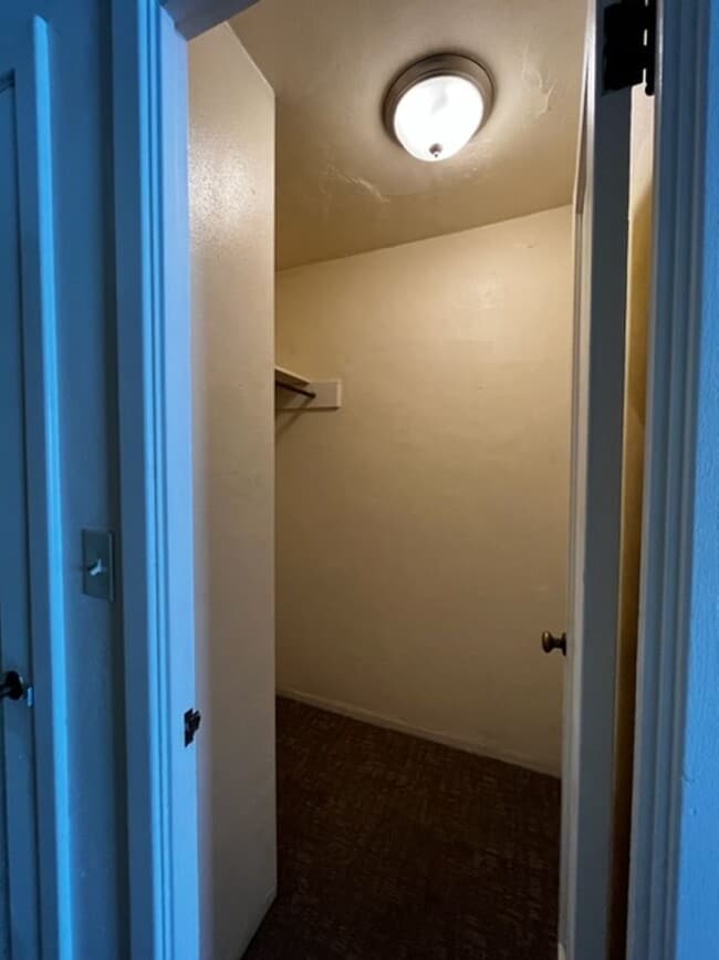 Interior Photo - Eugene Manor Apartments