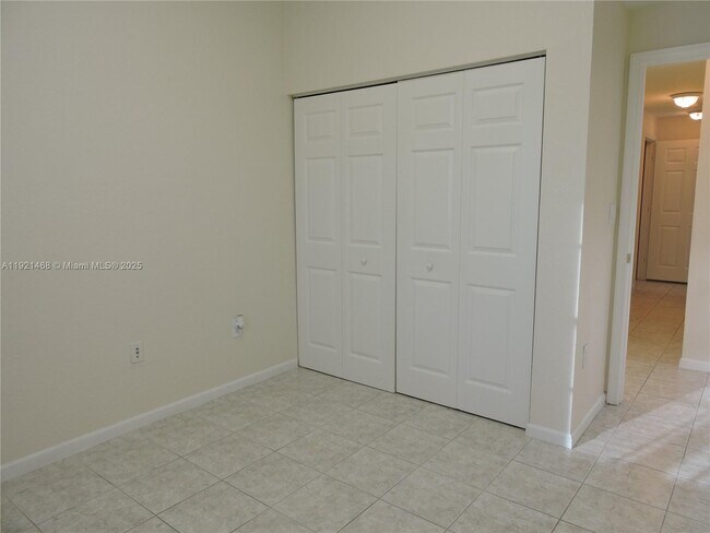 Building Photo - 18744 SW 28th Ct