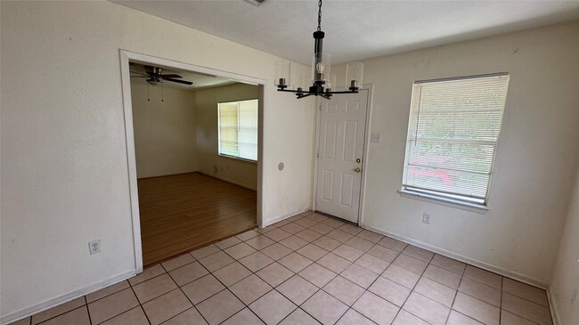 Building Photo - 2514 Rodney St