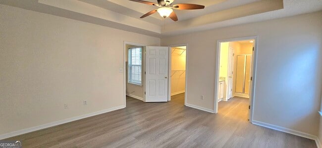 Building Photo - 2 Mill Ridge Pl