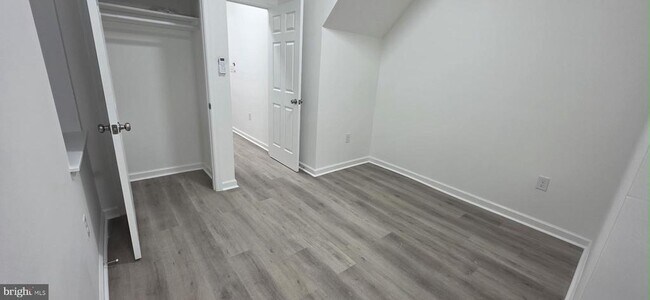 Building Photo - 2233 N 16th St