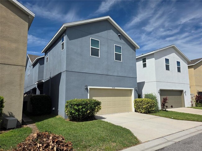 Building Photo - 8359 Lookout Pointe Dr