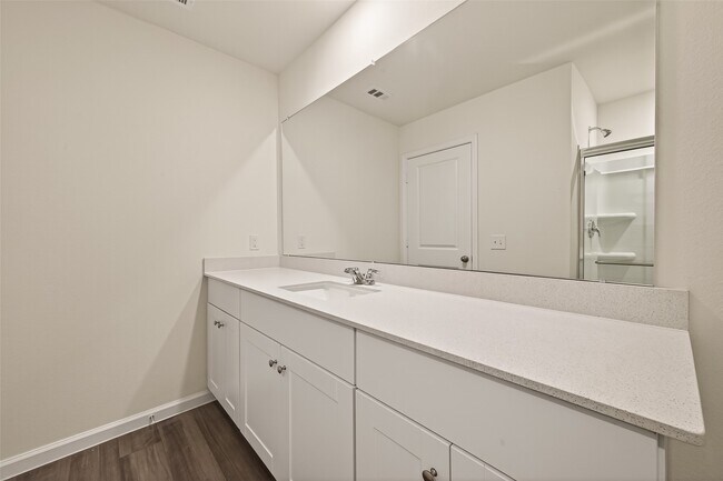 Building Photo - 31247 Williams Lndg St