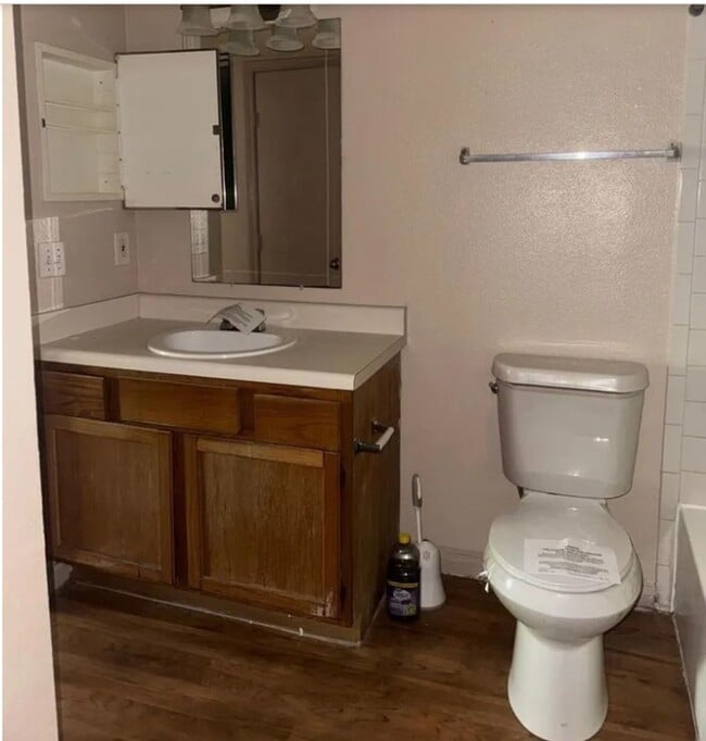 Building Photo - 6108 Abrams Rd