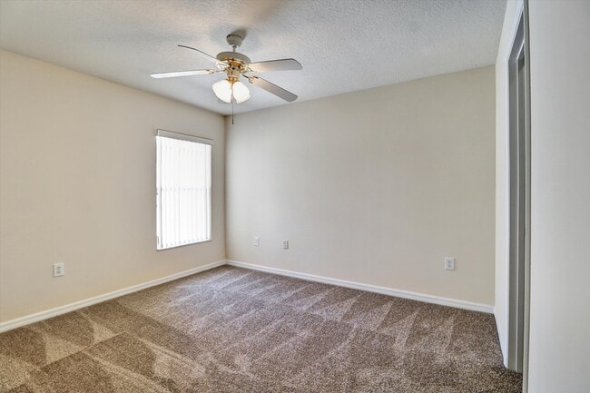 Building Photo - 2719 Portchester Ct