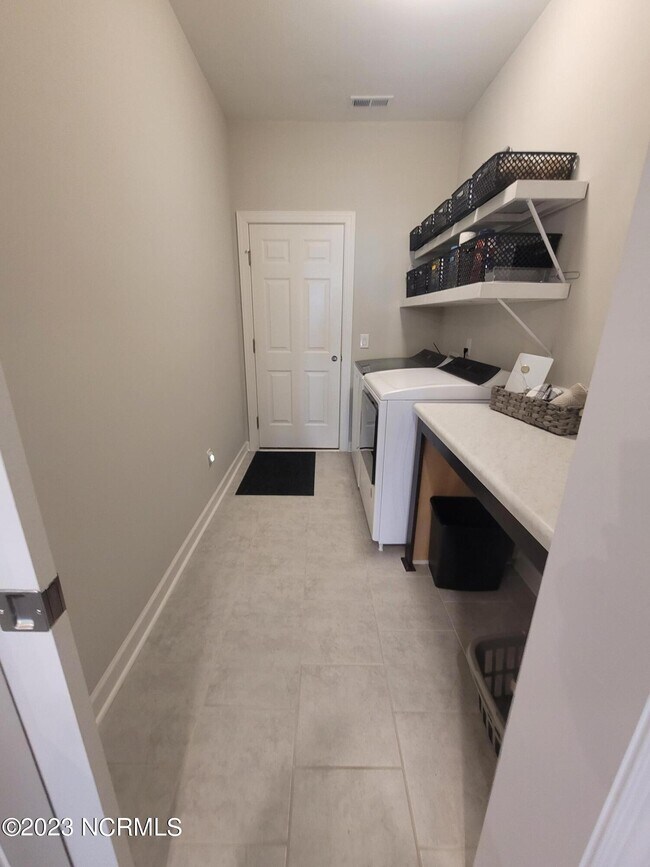 Building Photo - 7103 Muskerry Way