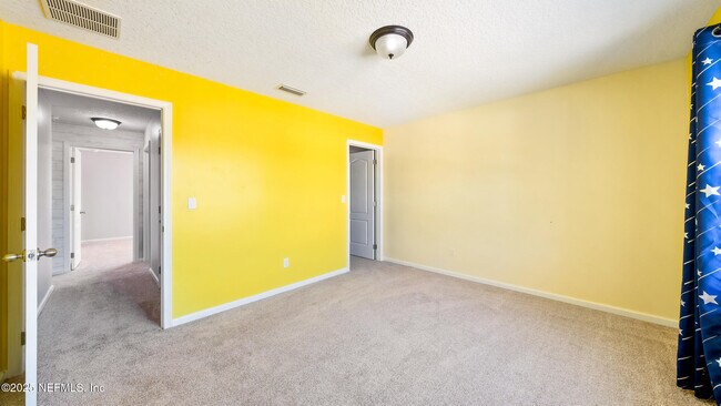 Building Photo - 86578 Lazy Lake Cir