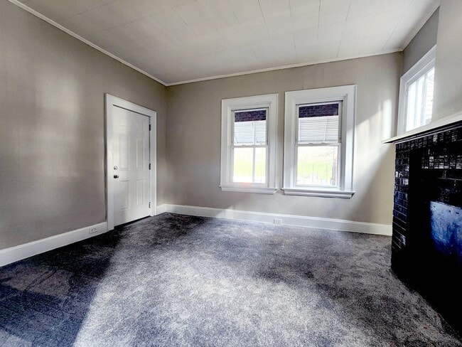 Building Photo - 1505 Eastern Ave