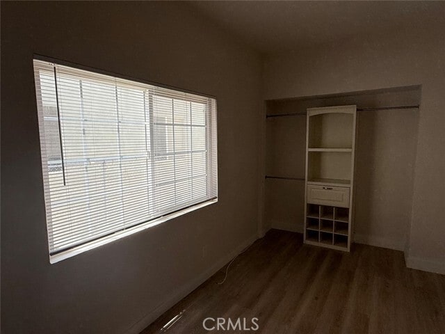 Building Photo - 1231 S Mariposa Ave