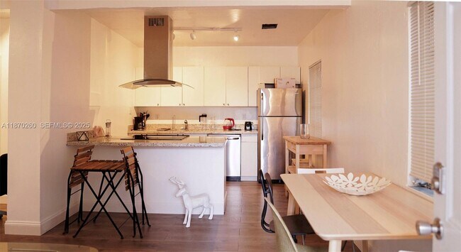 Building Photo - 68 NW 45th St