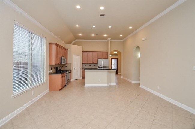 Building Photo - 27515 Huggins Crest Ct