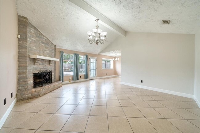 Building Photo - 1323 Oakengates Dr