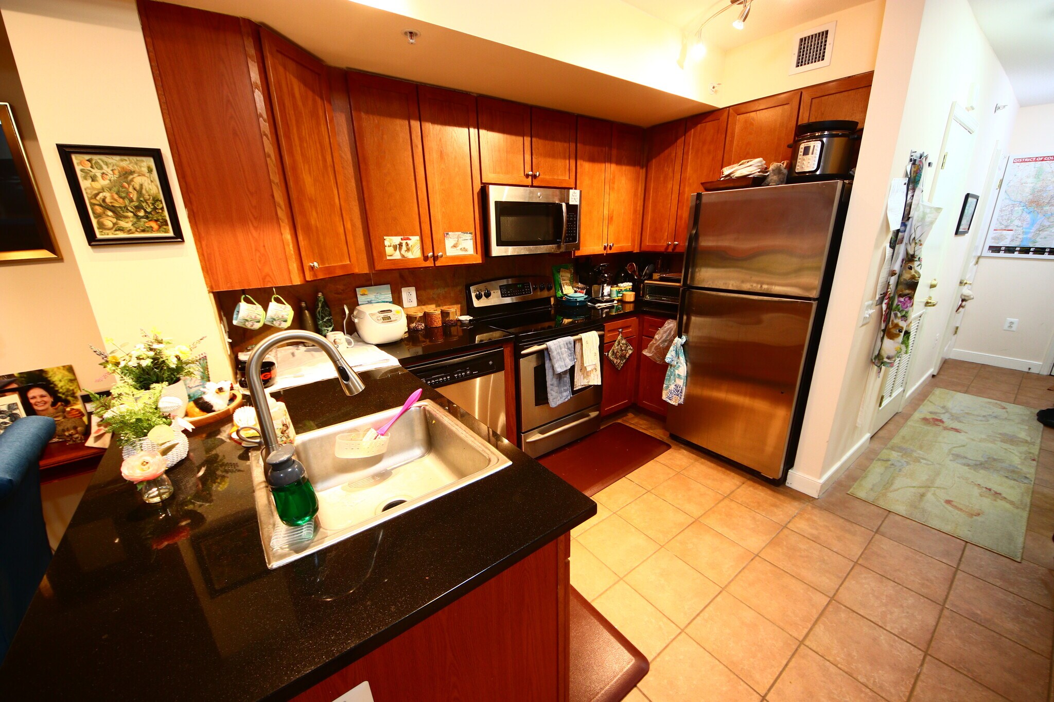 Building Photo - 631 D St NW