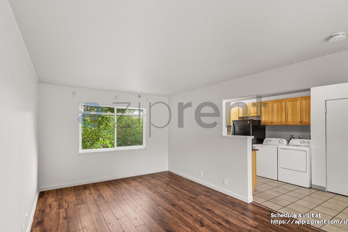 Building Photo - 1168 Tiegen Dr