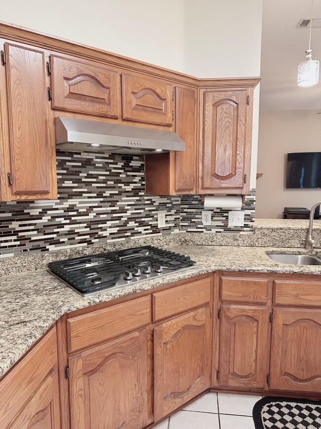 Building Photo - 308 Elizabeth Trail