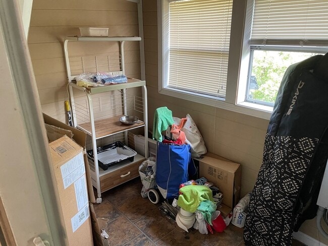 Building Photo - 105-107-107 Harvard St