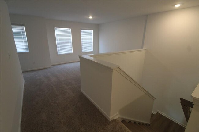Building Photo - 5508 Coalie Trce