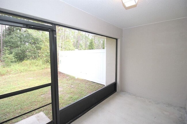 Building Photo - 32 Regency Dr