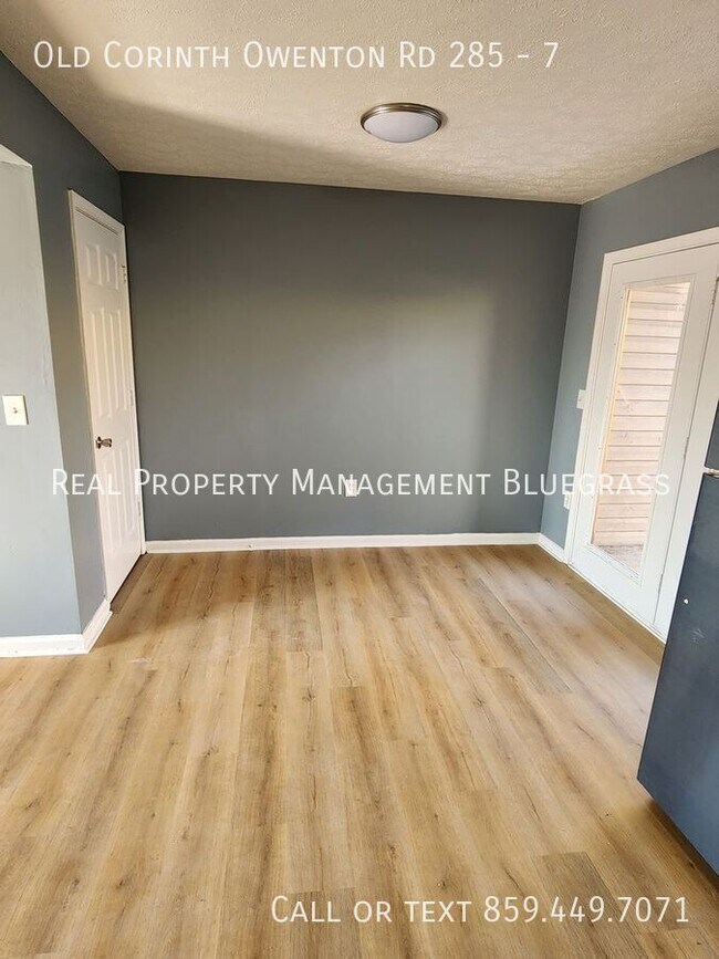 Building Photo - Old Corinth Owenton Rd 285-7