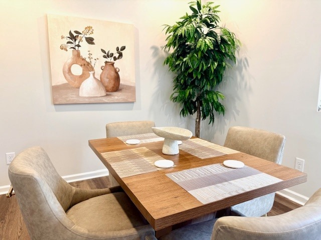 Building Photo - 508 Light Oak Way