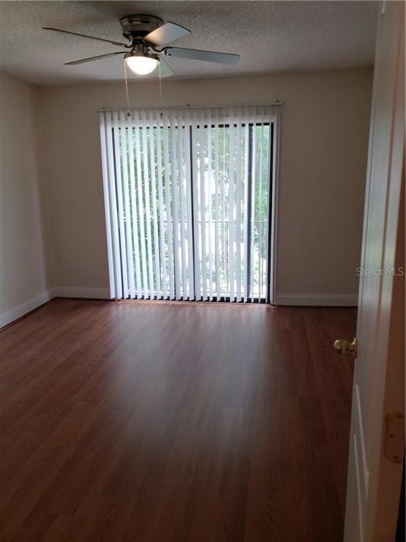 Building Photo - 5930 Village Cir S