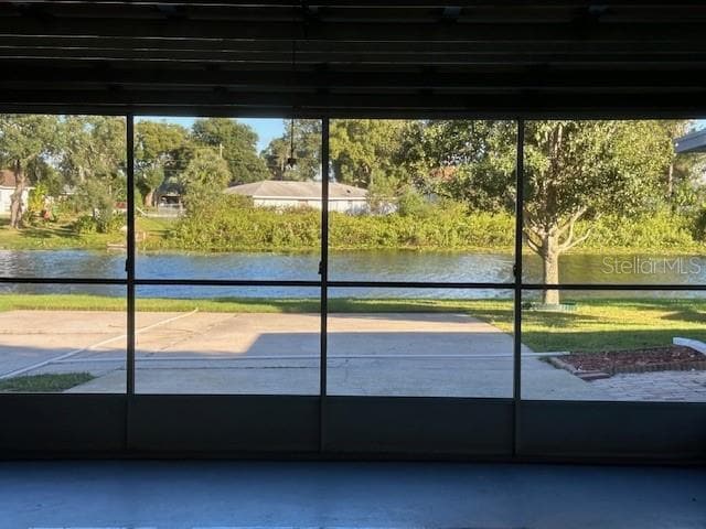 Building Photo - 1143 E Fowler Dr