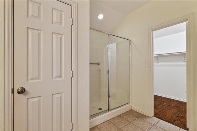 Building Photo - 3705 Redwood Cir