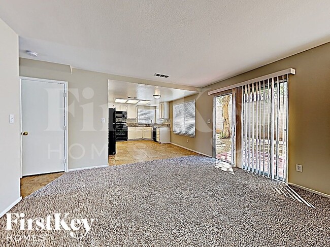 Building Photo - 1683 Black Hills Way