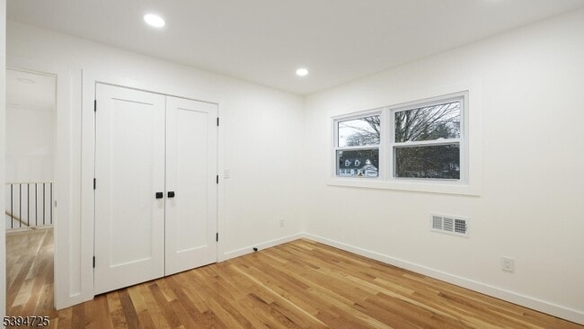 Building Photo - 91 Hillcrest Rd