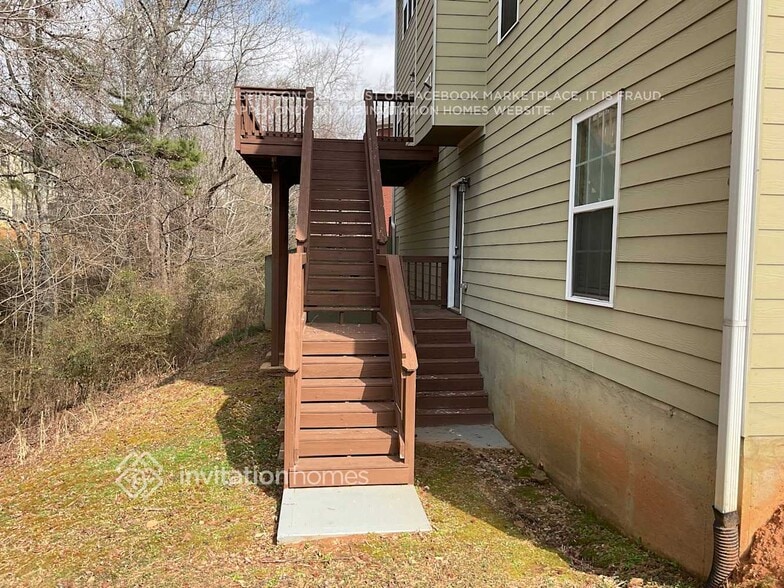 Building Photo - 1705 Hingham Cir