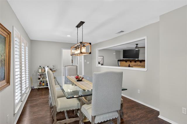 Building Photo - 3533 Chellen Dr