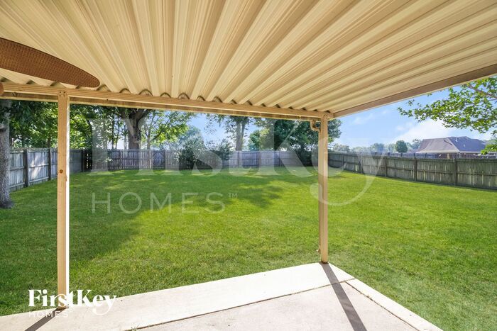 Building Photo - 7680 Bramble Ln