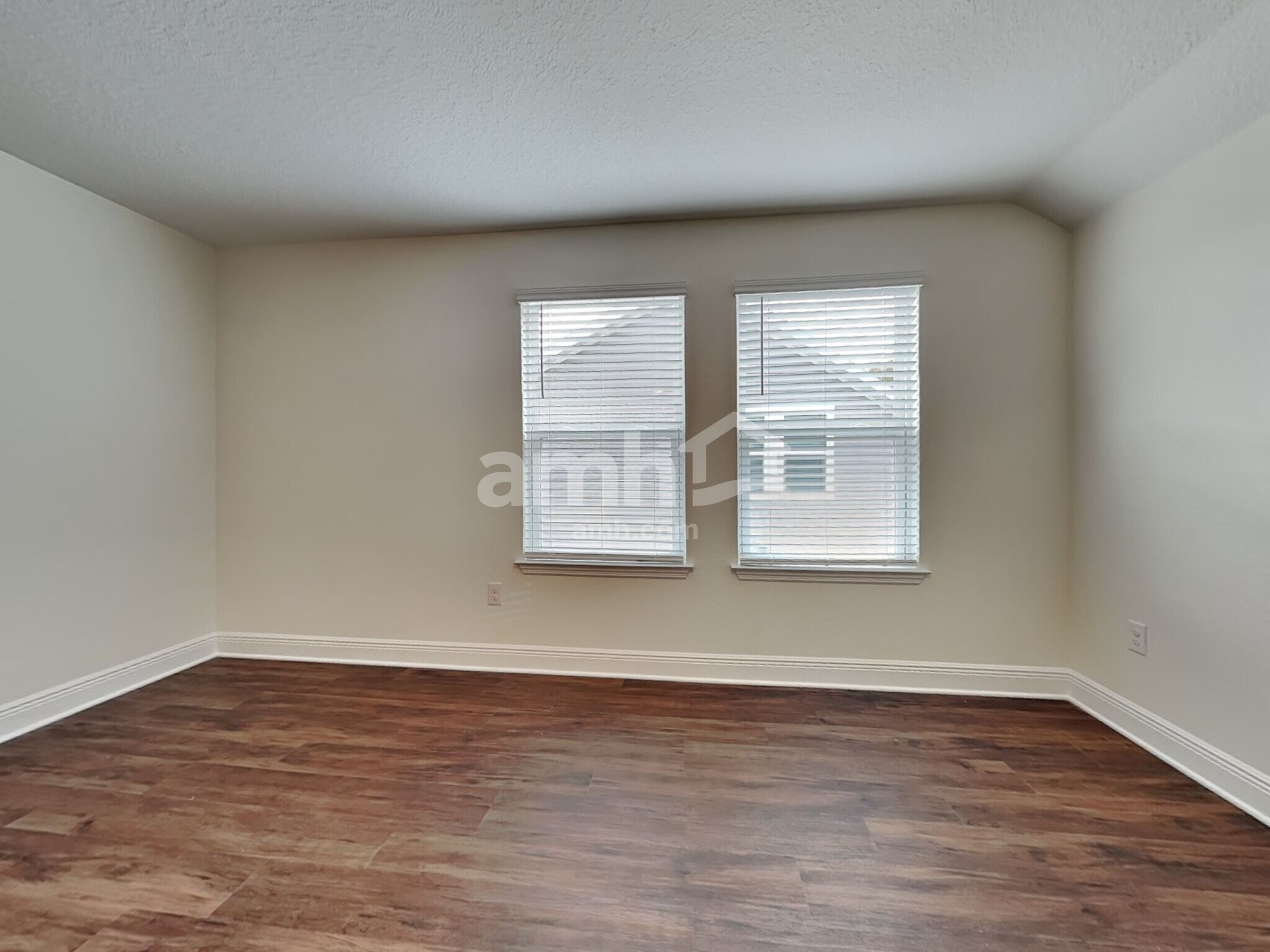 Building Photo - 6363 Emerald Hls Wy