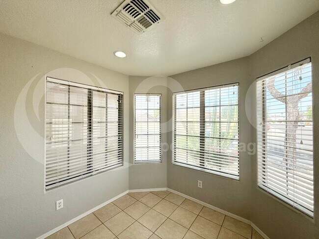 Building Photo - 13373 W Boca Raton Rd