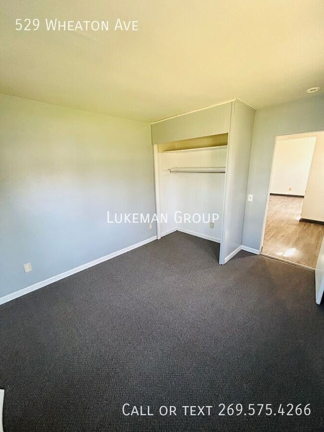 Building Photo - 529 Wheaton Ave