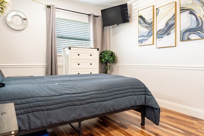 Building Photo - Comfort-Focused Senior Living Community – Fully Furnished | Utilities Included