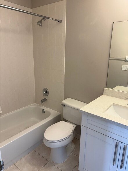 Building Photo - 5145 Palmbrooke Cir