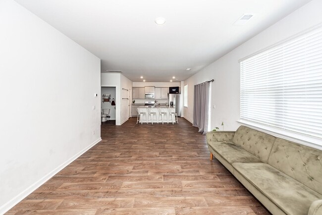 Building Photo - 4 Bedroom, 2.5 Bathroom Home in Carolina Groves - Moncks Corner