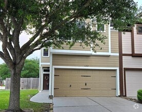 Building Photo - 16507 Cheshire Grove Ln